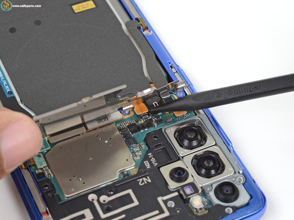 سامسونگ S20 Plus مراحل تعویض باتری
